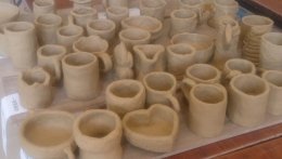 萩焼体験てびねりの写真です。