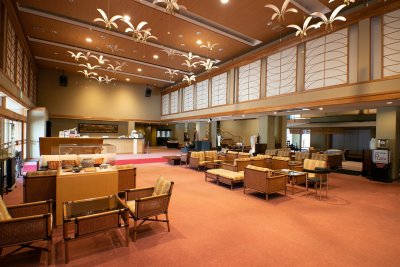 本館ロビーの写真です。