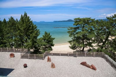 ３Fから見た空中庭園の写真です。