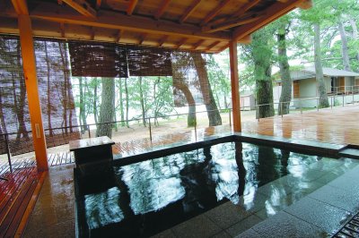 男露天風呂の写真です。