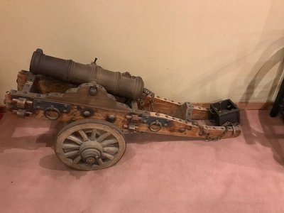 薩摩藩の小筒を展示しております。